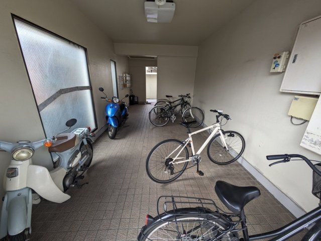その他