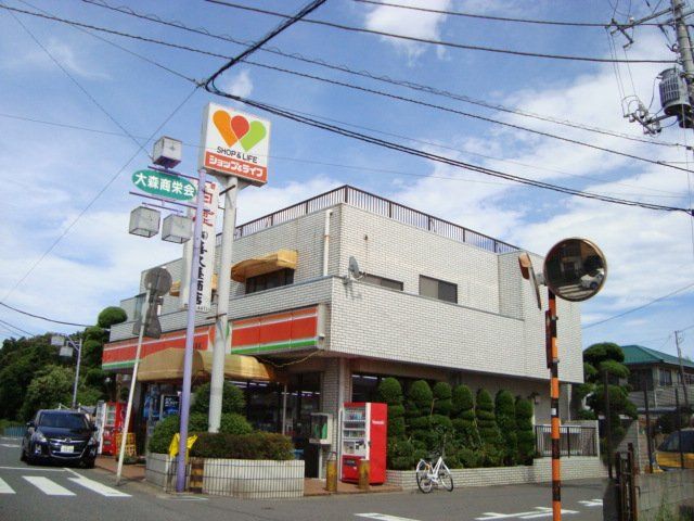 近くに施設あり