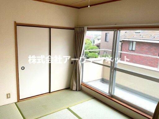 ベッドルーム