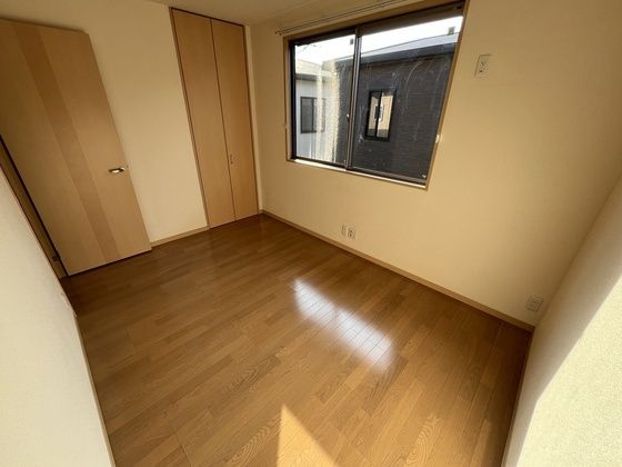ベッドルーム