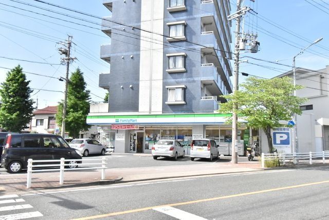 近くに施設あり