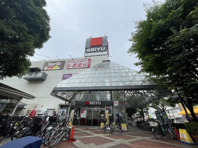 近くに施設あり