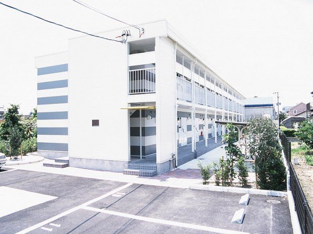 レオパレス名和北の外観画像