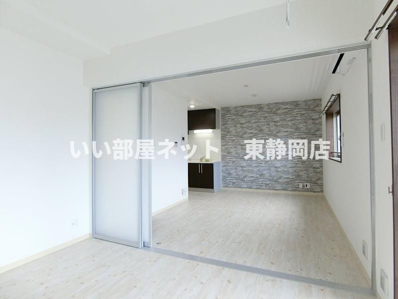 洋室