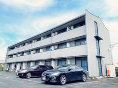 レオパレスレギュームの外観画像