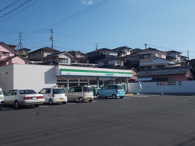 ファミリーマート塩浜店まで1100m