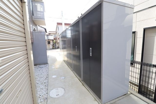 その他