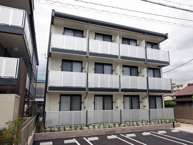 レオパレスレインボーⅡの外観画像