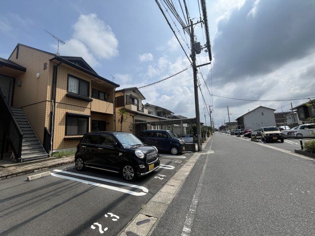 近くに施設あり