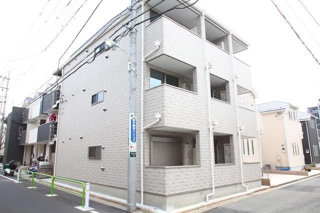 ファインオプト志村の外観画像