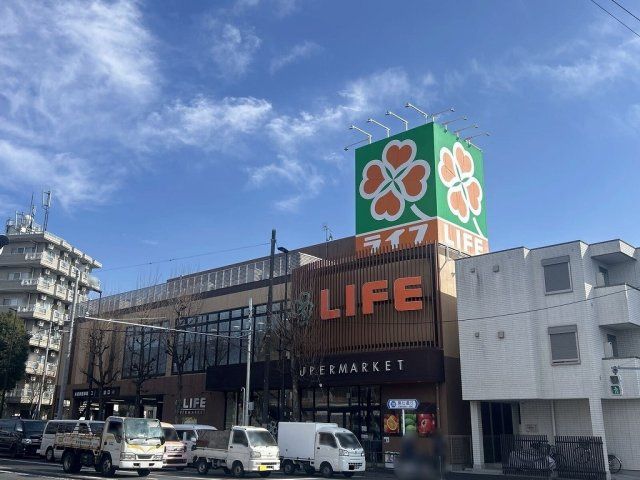 近くに施設あり