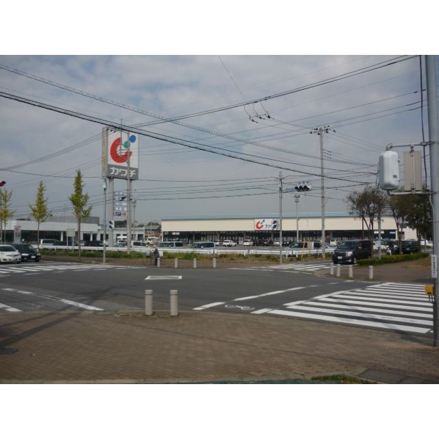 近くに施設あり