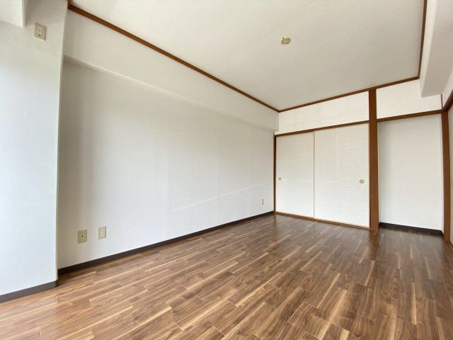 ベッドルーム