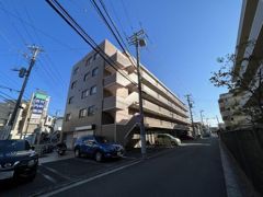 ロワイヤルパレスの外観画像