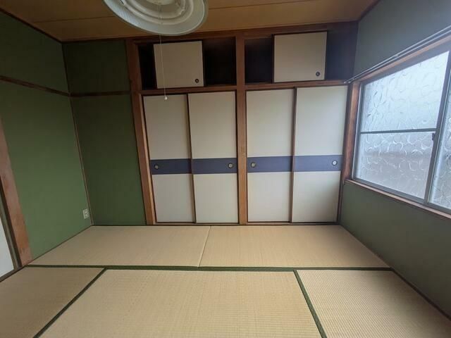 ベッドルーム