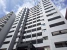 エステートマンション西公園の外観
