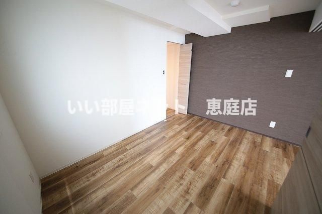 ベッドルーム