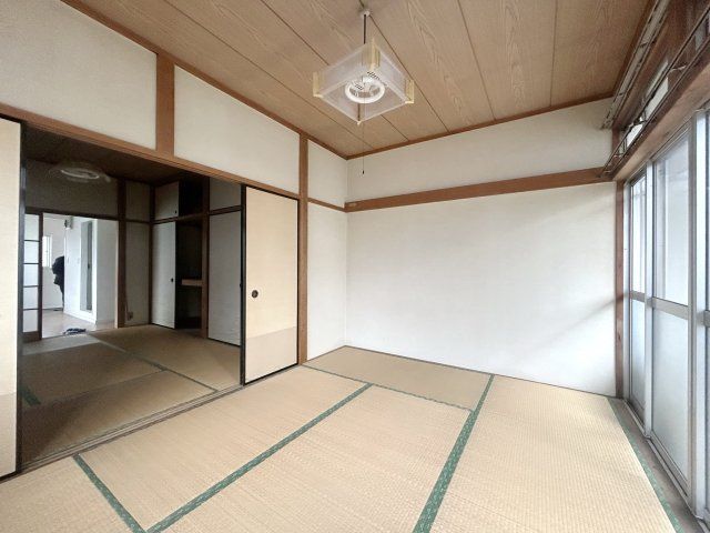 ベッドルーム
