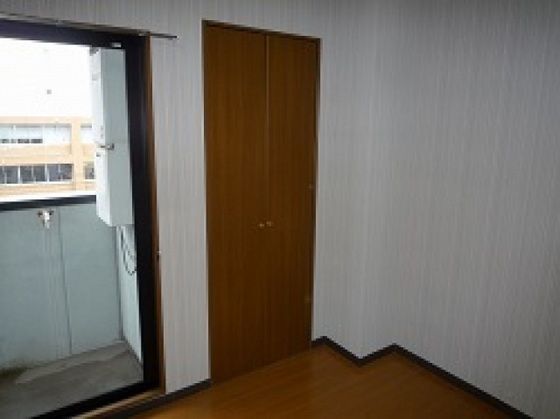 ベッドルーム