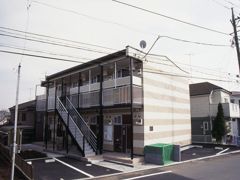 レオパレスブルースカイ 阿久和の外観画像