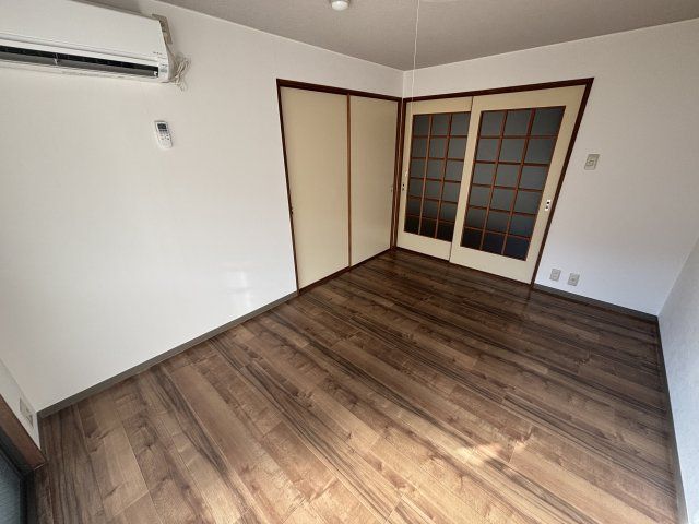 ベッドルーム