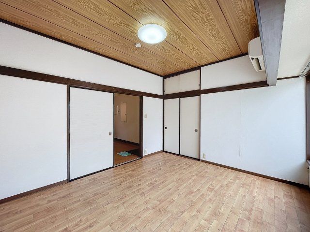 洋室