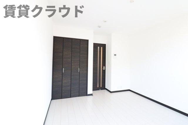 ベッドルーム