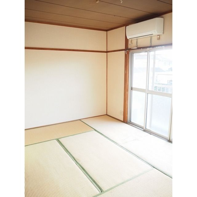 ベッドルーム