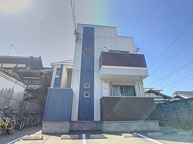クレフラスト吉塚の外観画像