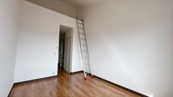 ベッドルーム