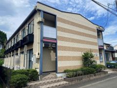 レオパレスファー イーズの外観画像