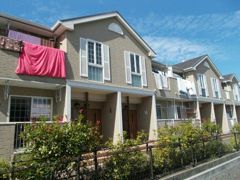 モンターニャローマの外観画像