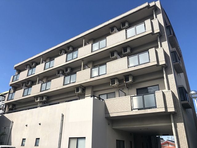 グランデール新川の外観画像