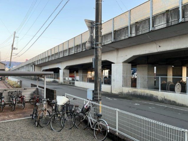 近くに施設あり