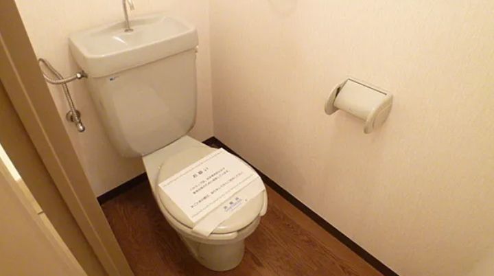 トイレ