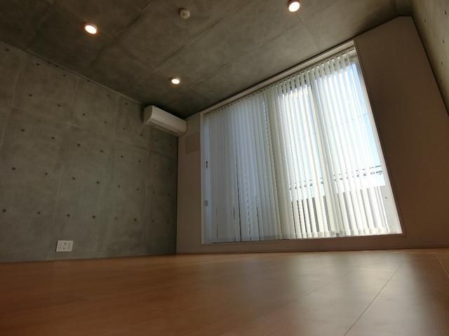 ベッドルーム