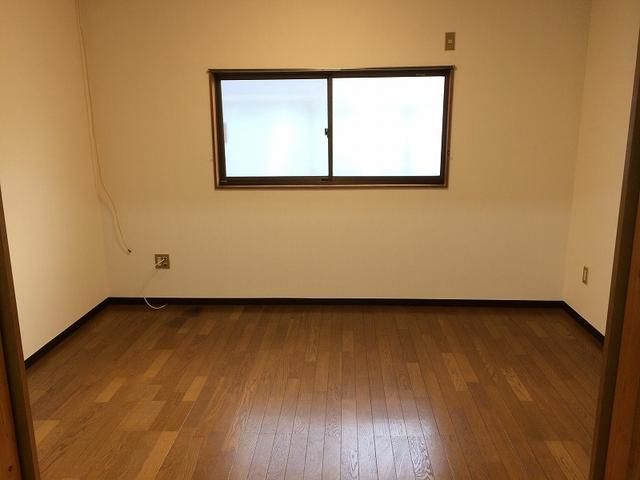 ベッドルーム