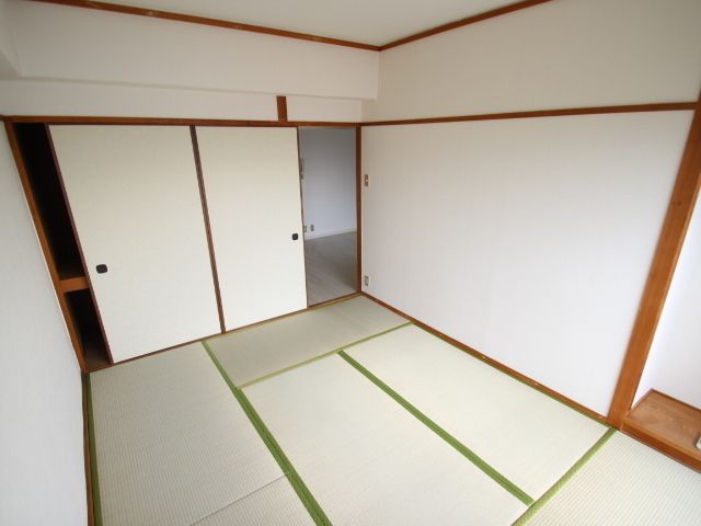 ベッドルーム