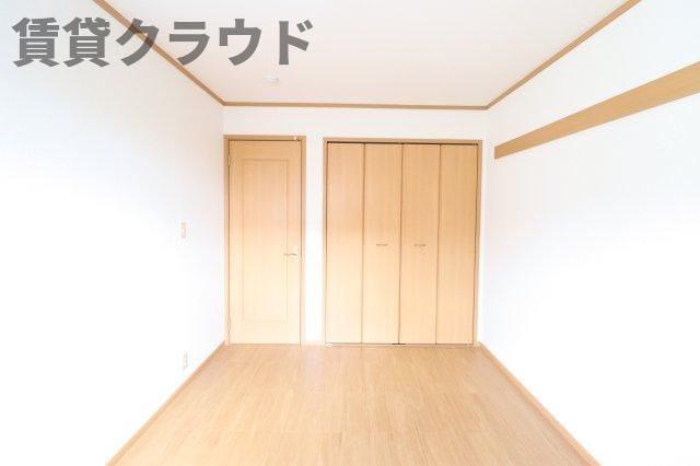ベッドルーム