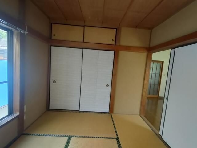 ベッドルーム