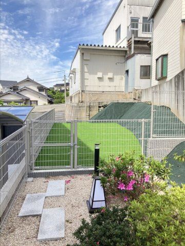 近くに施設あり