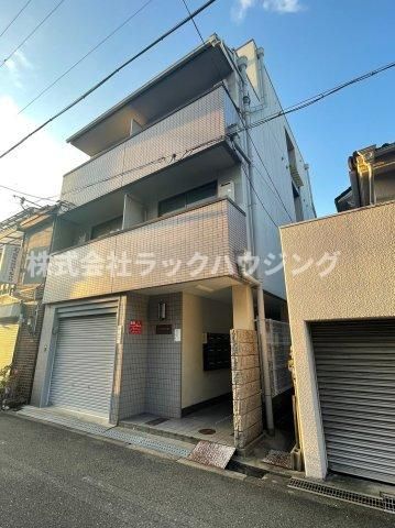 エクセル101の外観画像