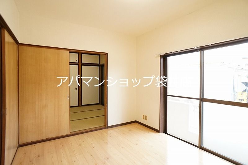 洋室