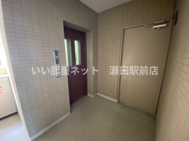 ロビー