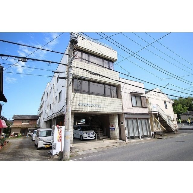 クリスタルマンションの外観画像