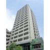 プラーズタワー東新宿ビルの外観