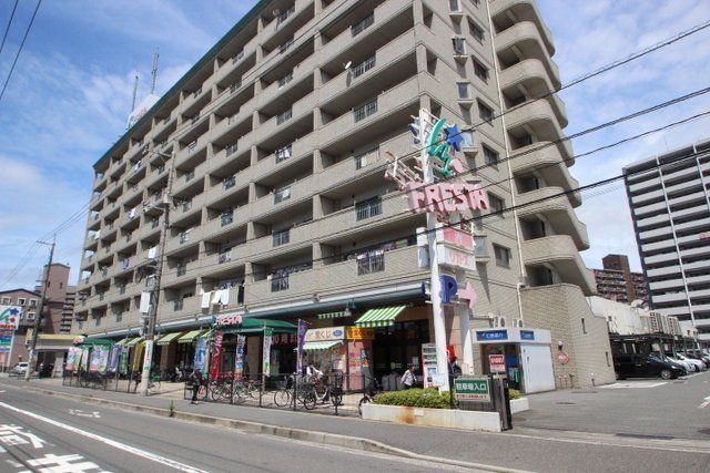 近くに施設あり