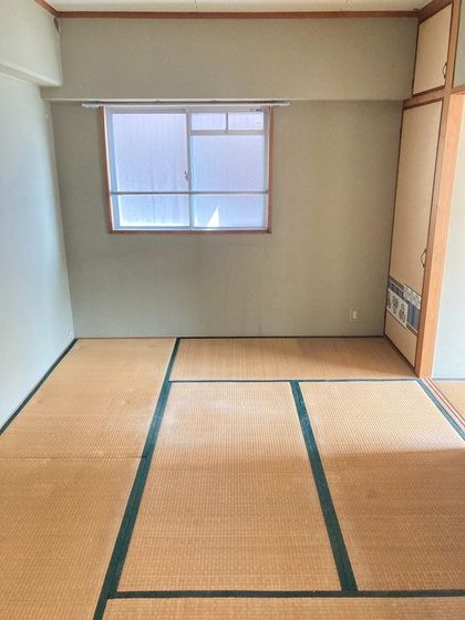 ベッドルーム