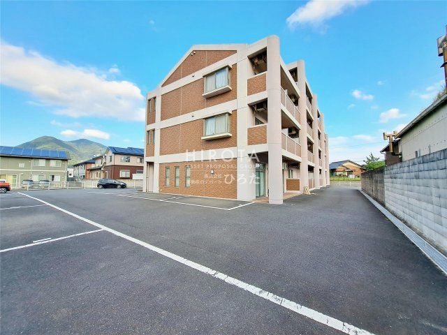 モンタンの外観画像