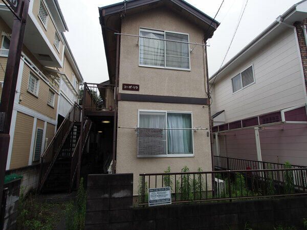 コーポリラの外観画像